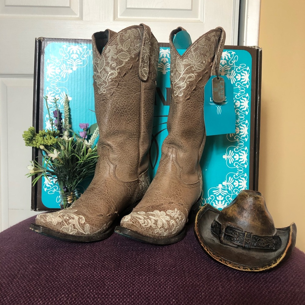 LANE Cowgirl boots with lace detail perfect for Bride!